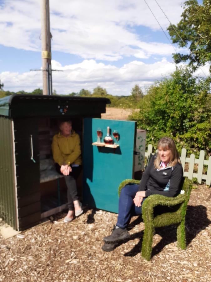 Glamping Malvern Shepherd Hut 外观 照片