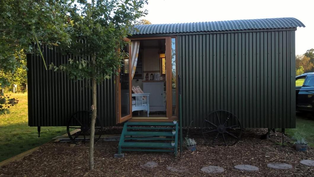 Glamping Malvern Shepherd Hut 外观 照片